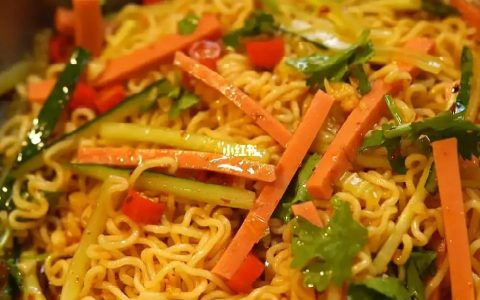 雪碧拌面的做法和配料