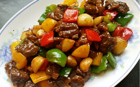 黑蒜子牛肉粒正确做法