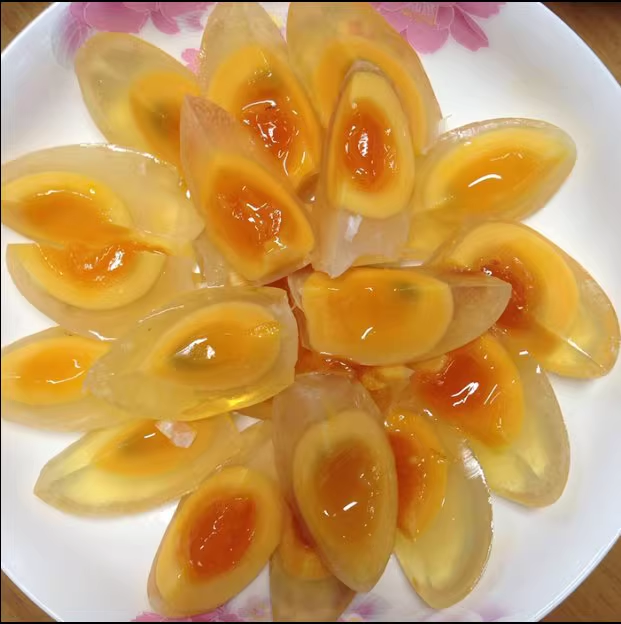 皮蛋怎么凉拌好吃，这样做爽口不腥还入味